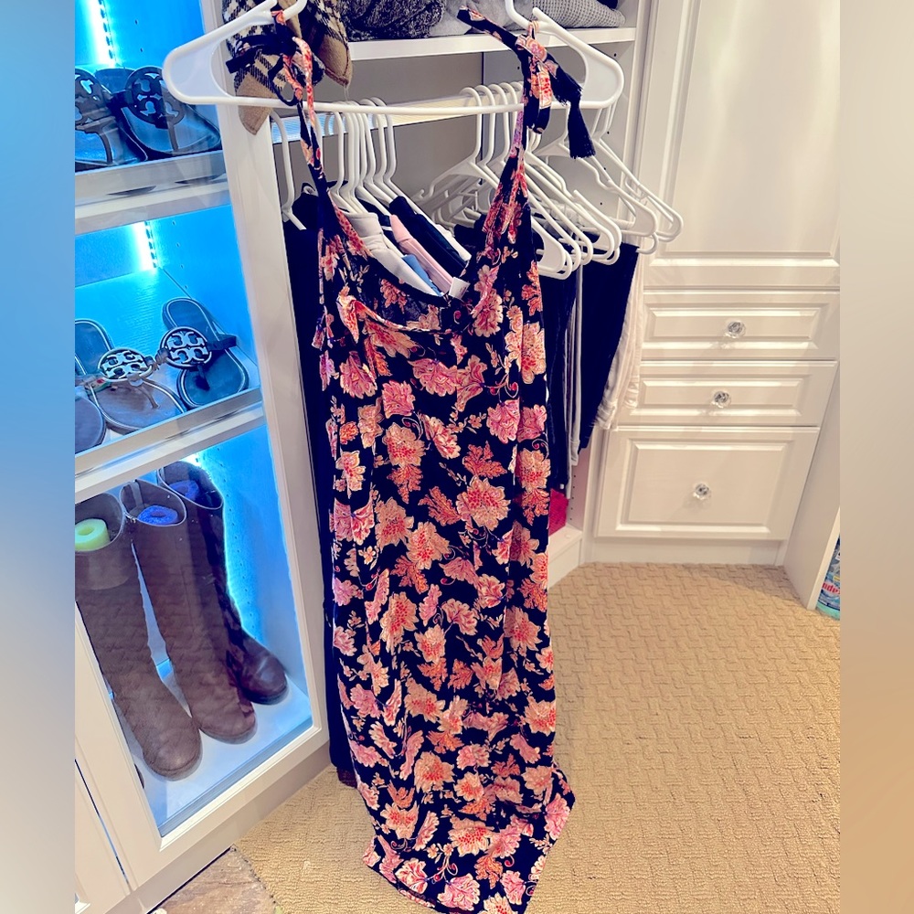 NWT Old Navy Floral Flow Dress